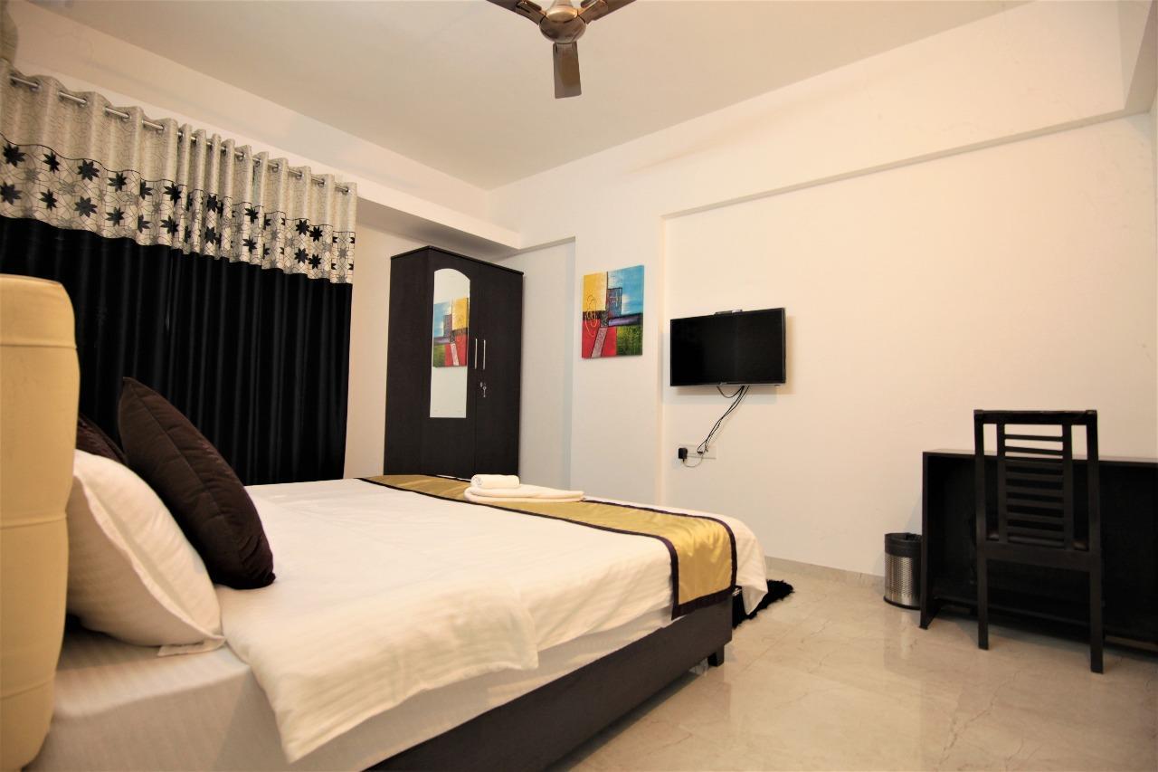 Veridical Hospitality, Baner - Pune Bed & Breakfast Екстериор снимка