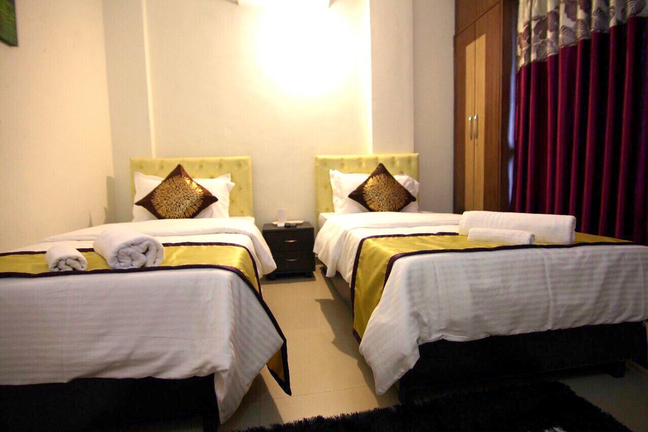 Veridical Hospitality, Baner - Pune Bed & Breakfast Екстериор снимка