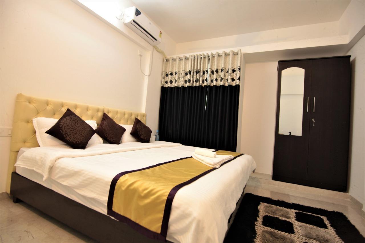 Veridical Hospitality, Baner - Pune Bed & Breakfast Екстериор снимка