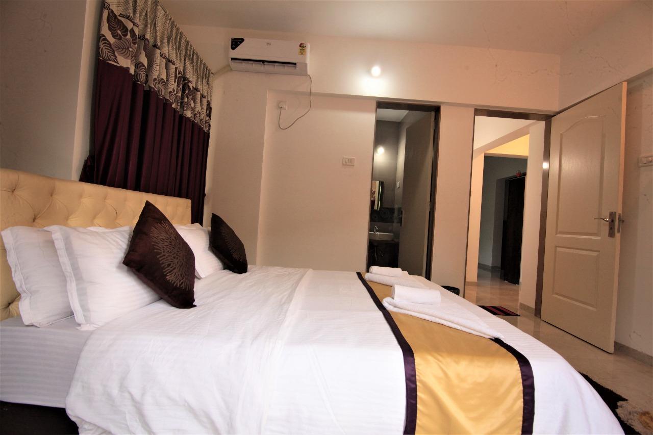 Veridical Hospitality, Baner - Pune Bed & Breakfast Екстериор снимка