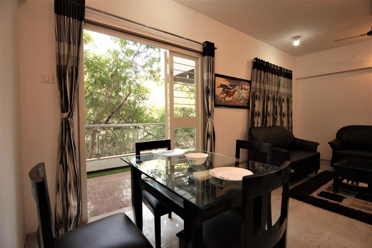 Veridical Hospitality, Baner - Pune Bed & Breakfast Екстериор снимка
