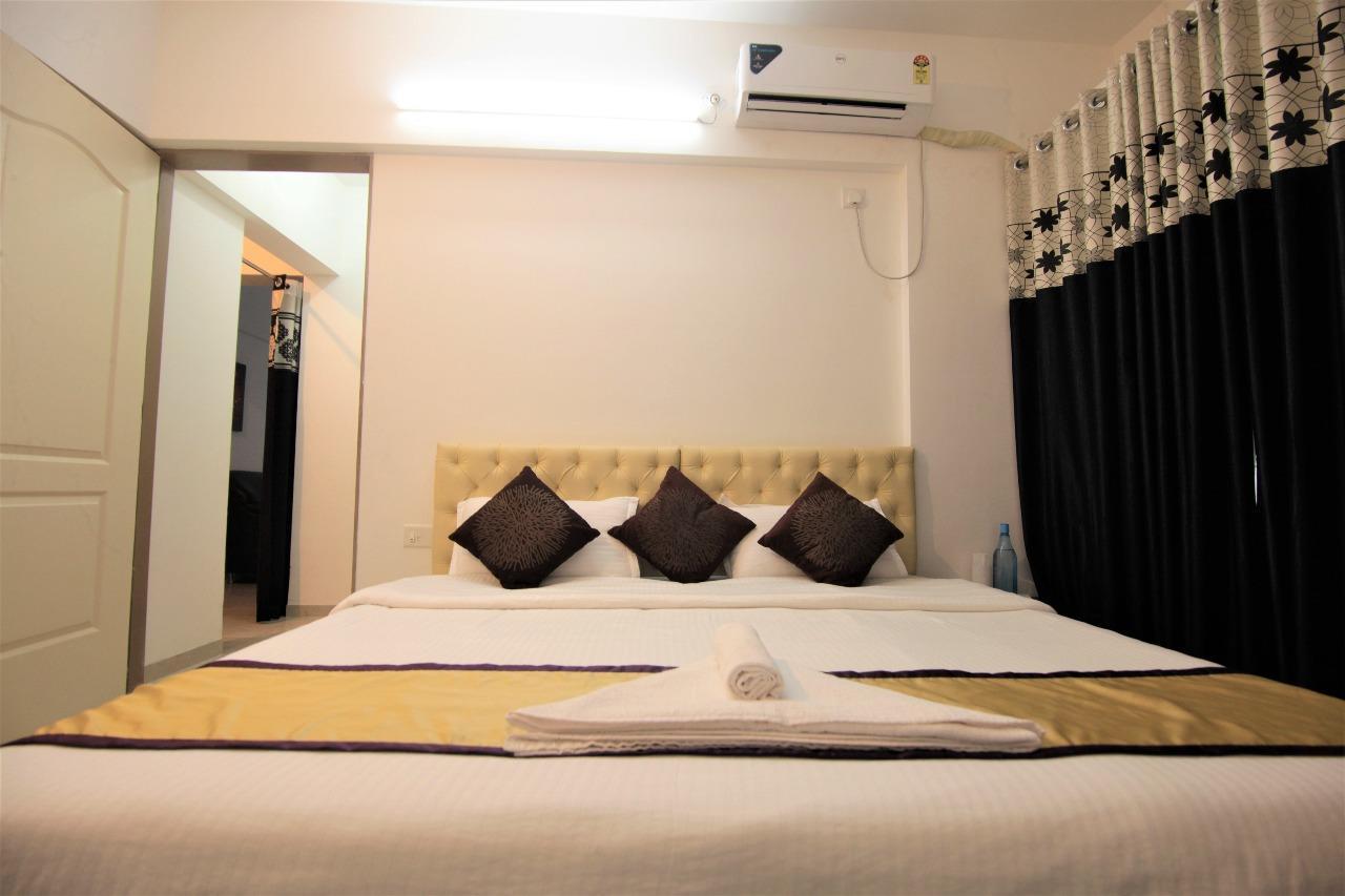 Veridical Hospitality, Baner - Pune Bed & Breakfast Екстериор снимка